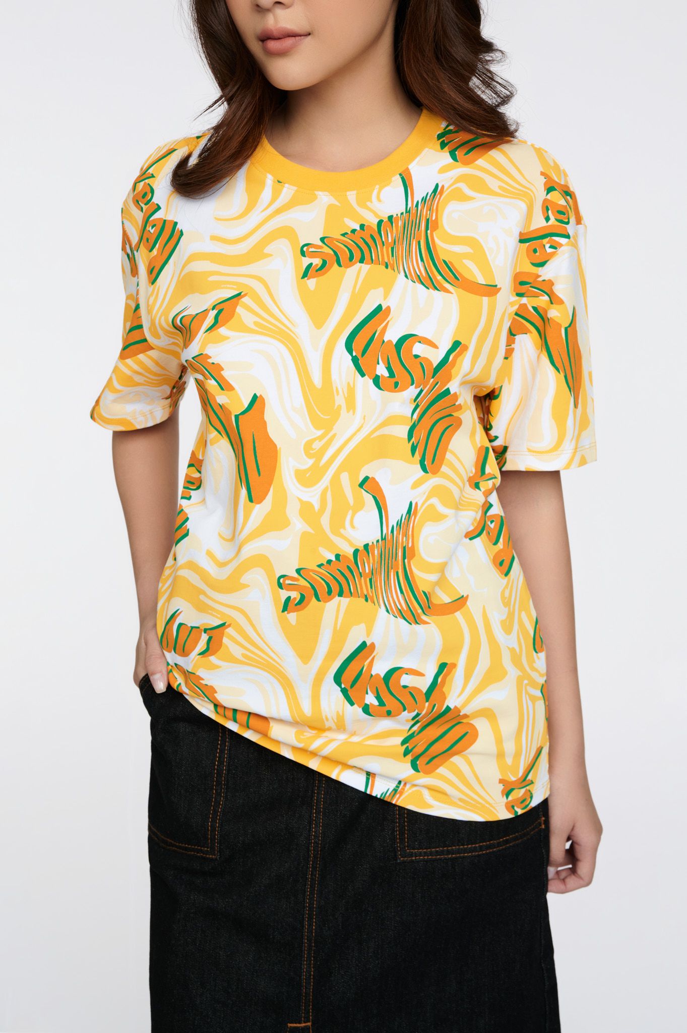 Áo Thun Nữ Pattern In Tấm WTS 2253 -