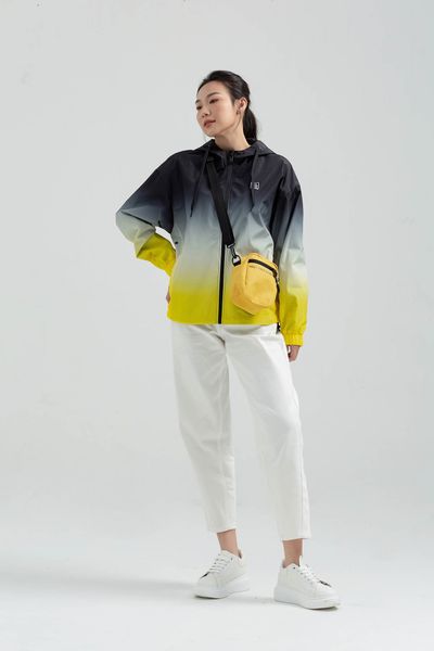 Áo Khoác Dù Nữ Trượt Nước Ombre Loang Màu WOP 2023