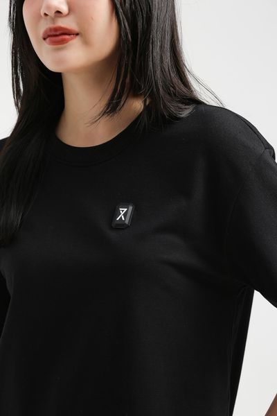Áo Thun Nữ Relax Fit Đính Logo WTS 2201