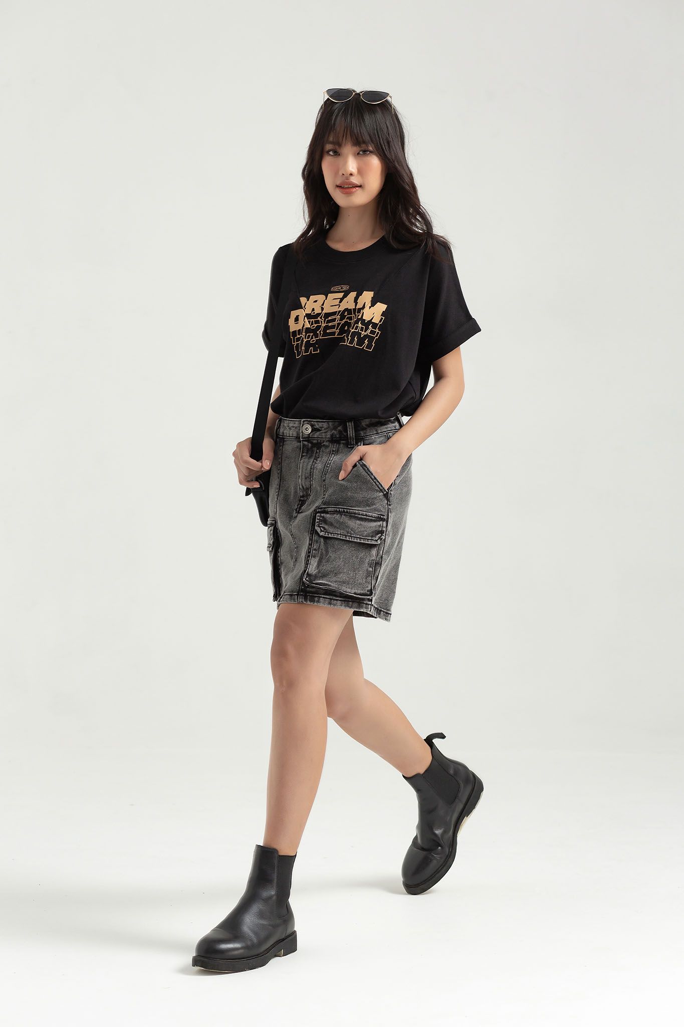Áo Thun Nữ Kiểu Rã Phối In Love To Dream WTS 2226 -