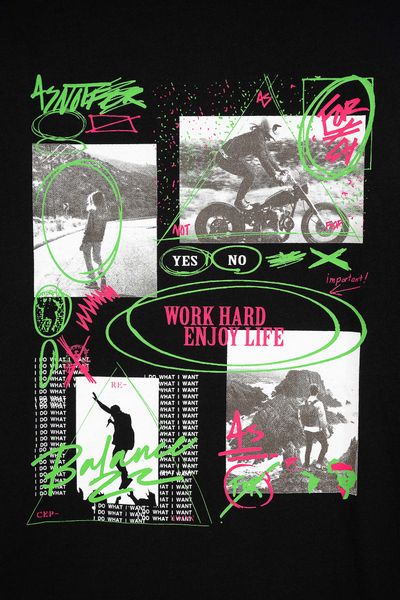 Áo Thun Nữ Graphic Trải Nghiệm Khám Phá WTS 2185