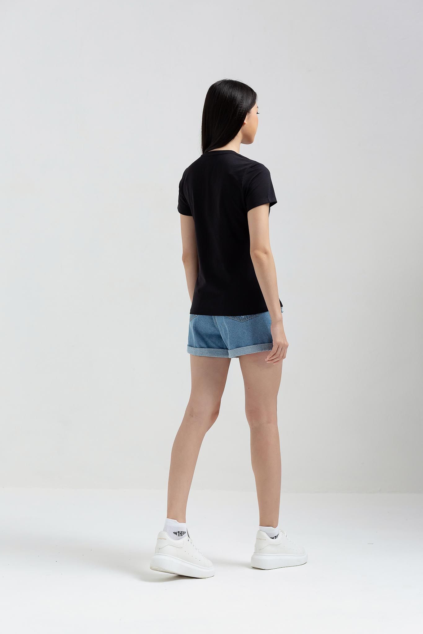 Áo Thun Nữ Cổ Tròn Slim Fit Basic WTS 2231 -