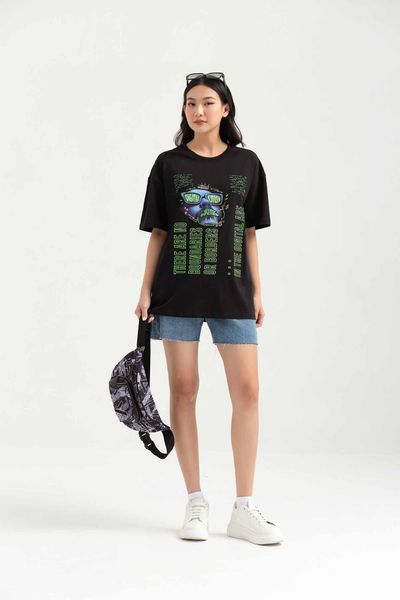 Áo Thun Nữ Oversize In Graphics Digital Age WTS 2177