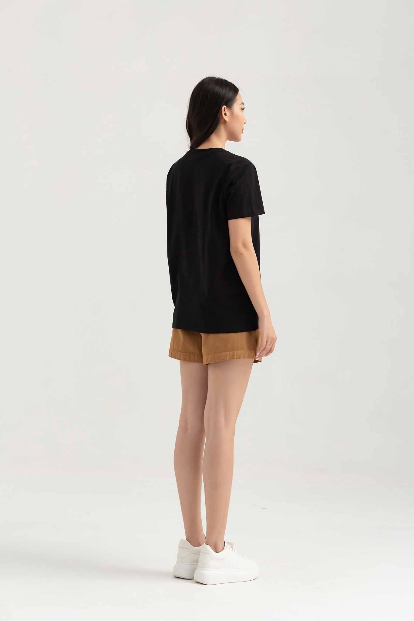 Áo Thun Nữ Regular Fit Thêu Xù Crush WTS 2240 -