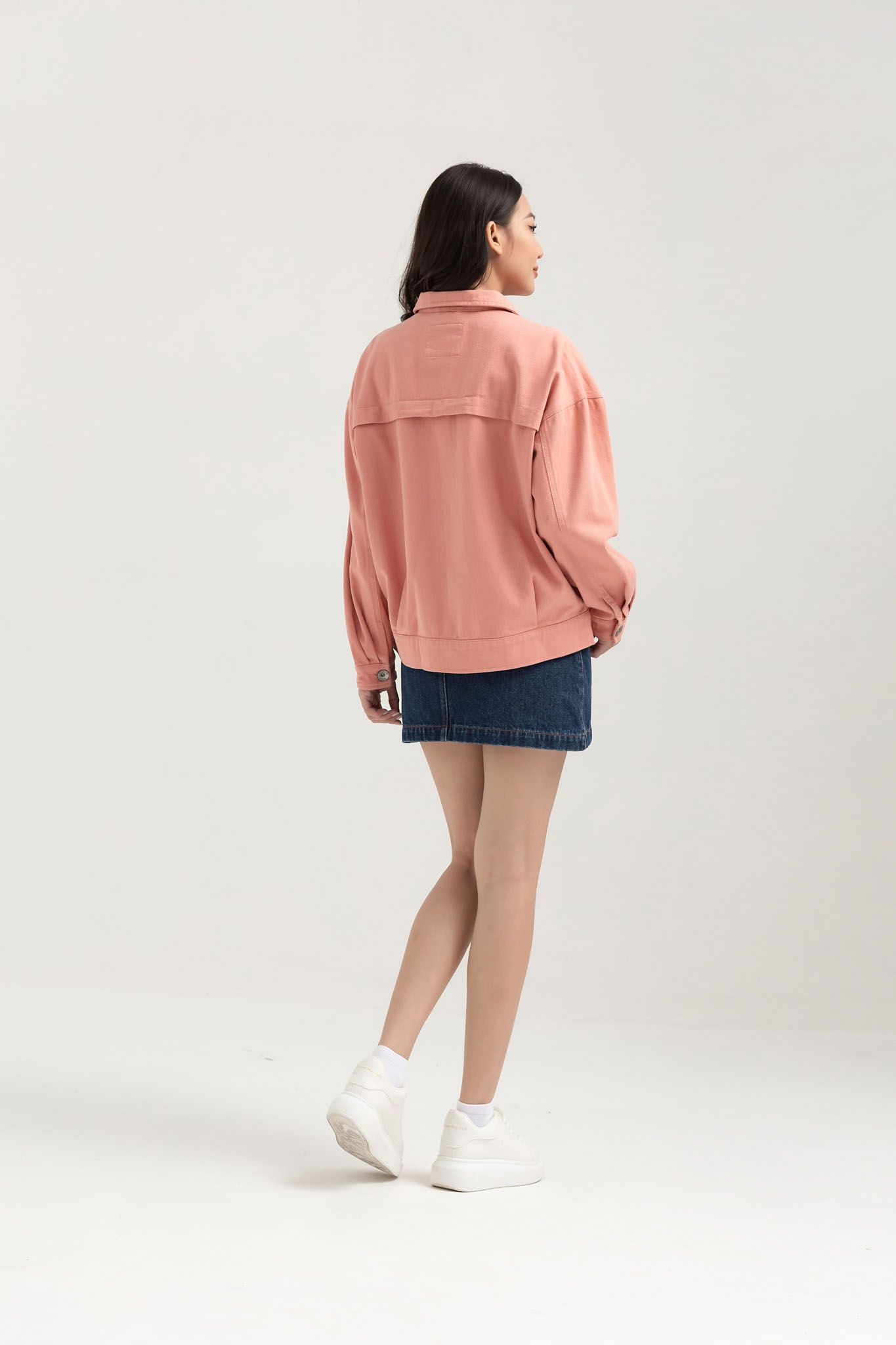 Áo Khoác Nữ Khakis Túi Đắp WOF 2030 -