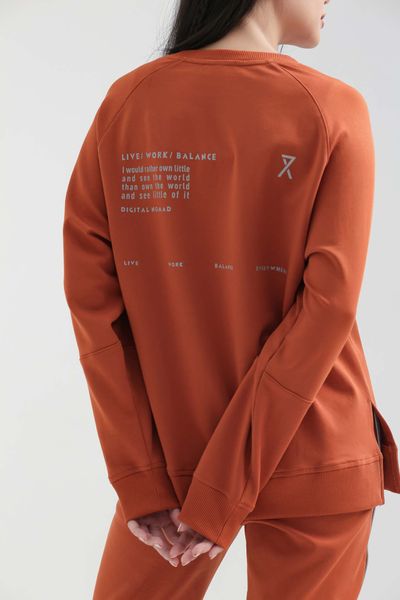 Áo Sweater Nữ In Phản Quang Thân Sau WSW 2016