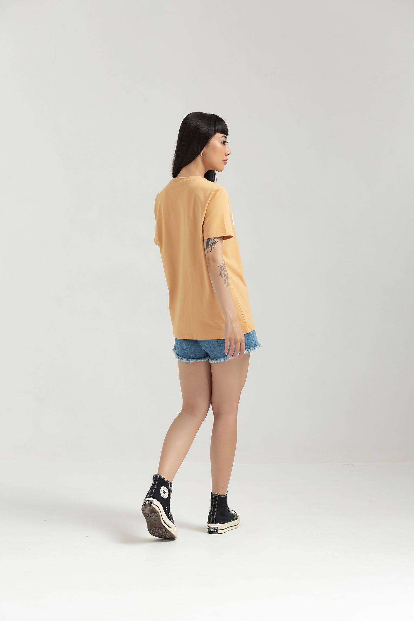 Áo Thun Nữ Regular Fit In Typo Potential WTS 2225 -