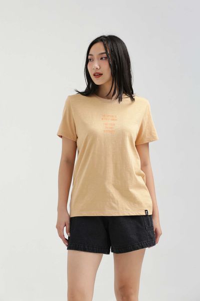 Áo Thun Nữ Regular Fit In Typo Ngực WTS 2199