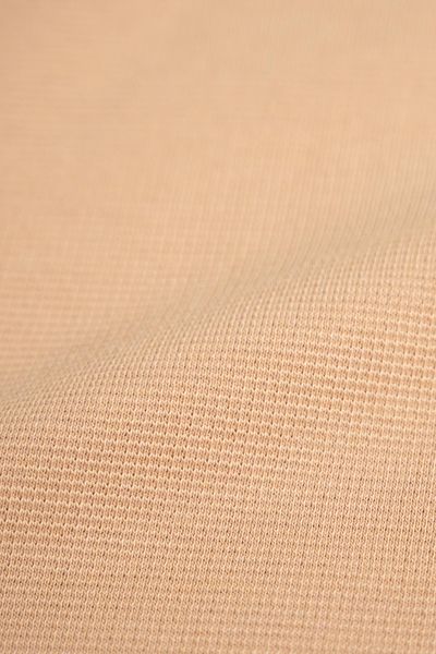 Áo Thun Nữ Relax Fit Đính Logo WTS 2201