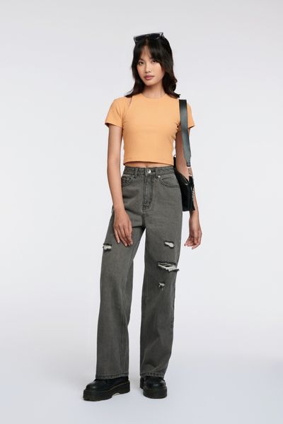Áo Thun Nữ Gân Croptop Cutout Vai WTS 2227