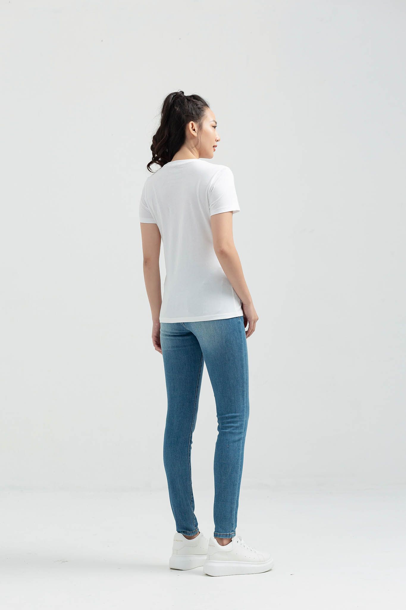 Áo Thun Nữ Slim In EveryWhere WTS 2204 -