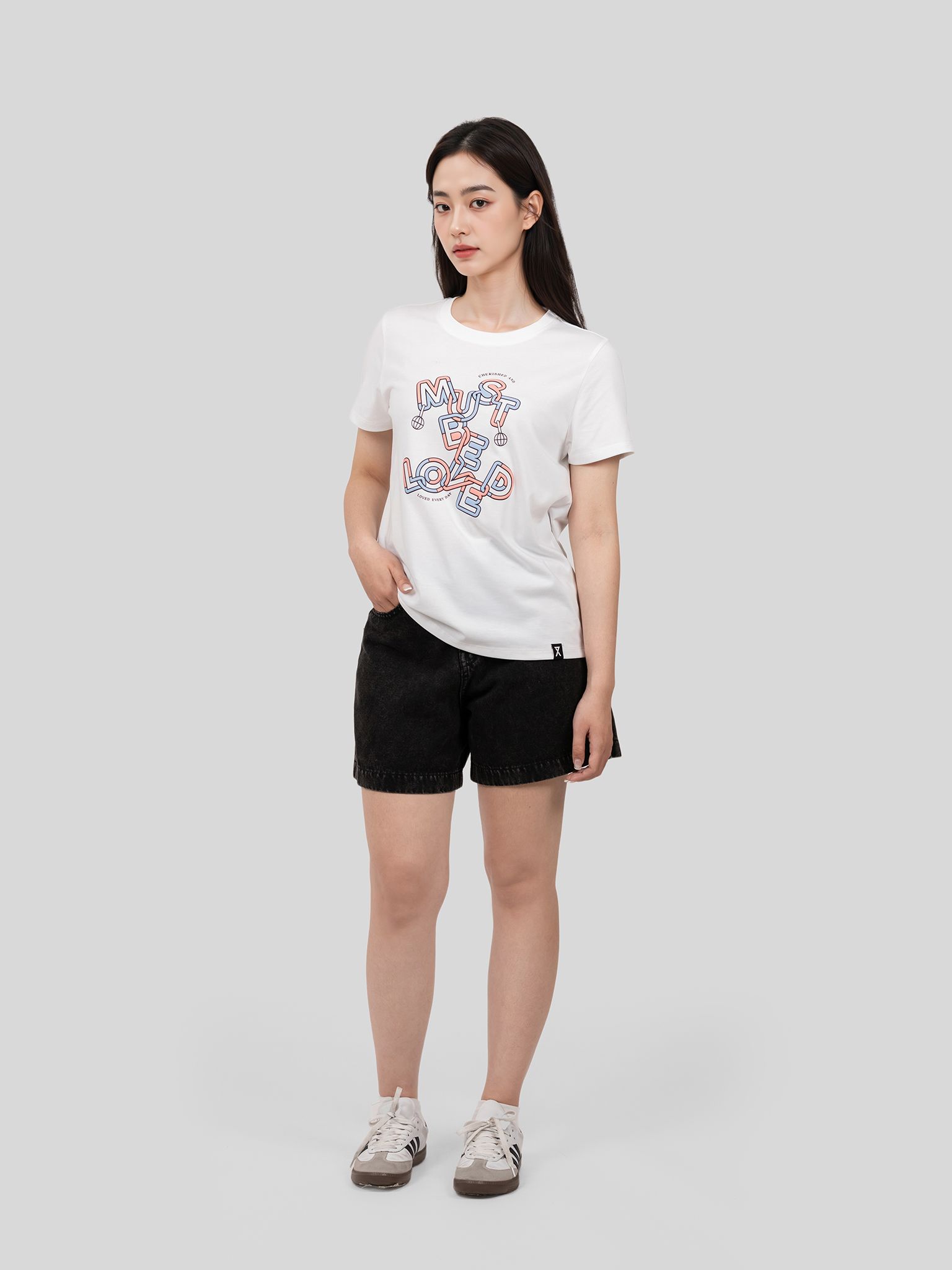 Áo Thun Nữ Must Be Loved WTS 2437