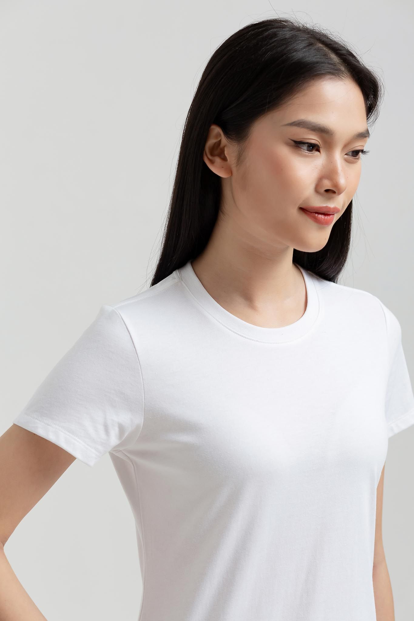 Áo Thun Nữ Cổ Tròn Slim Fit Basic WTS 2231 -