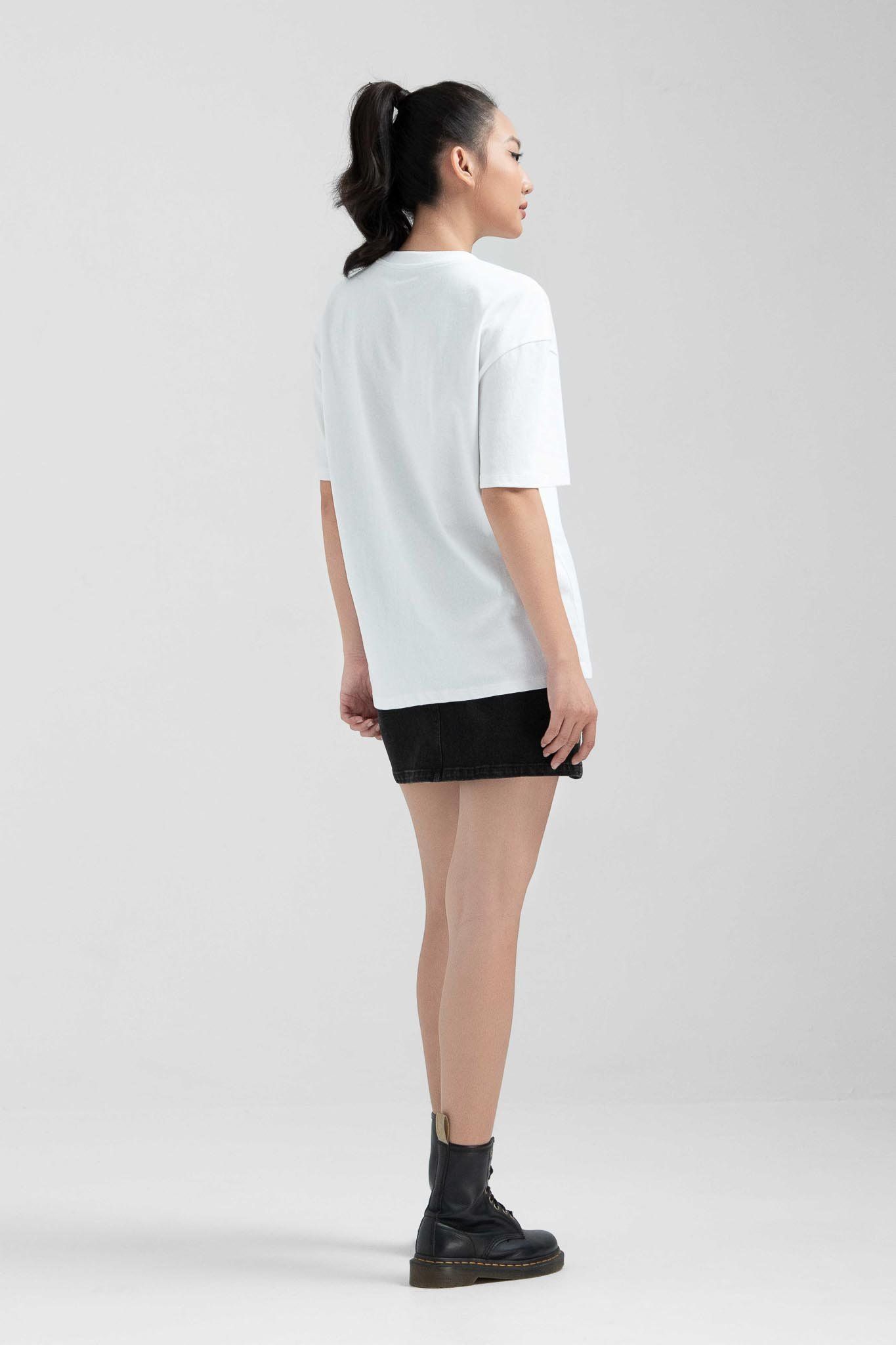 Áo Thun Nữ Relax Fit In Typo Chuyển Màu WTS 2224 -