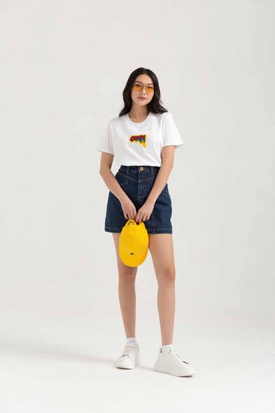 Áo Thun Nữ Regular Fit Thêu Xù Crush WTS 2240