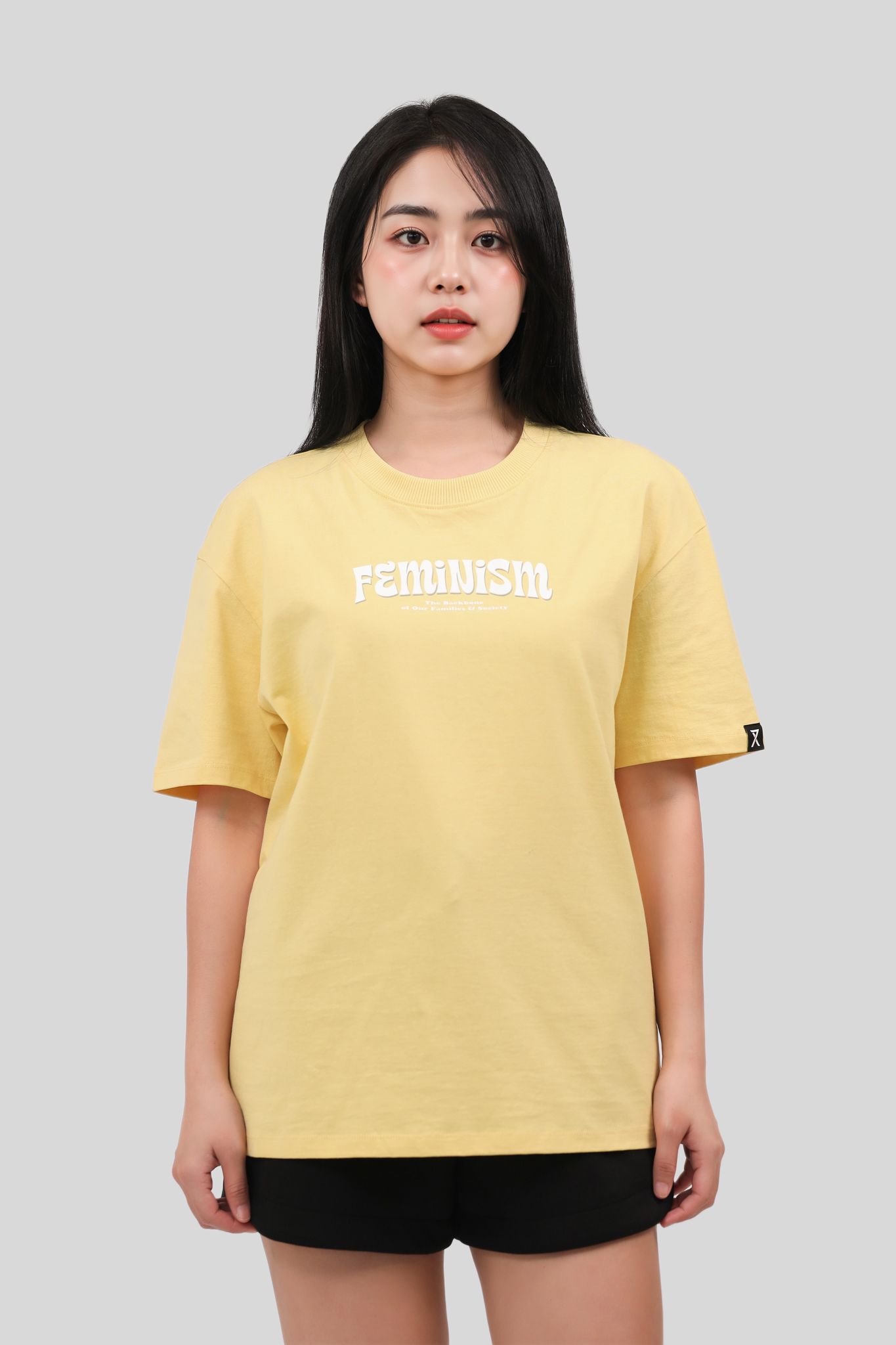 Áo thun Nữ Typo Graphic Feminism WTS 2425