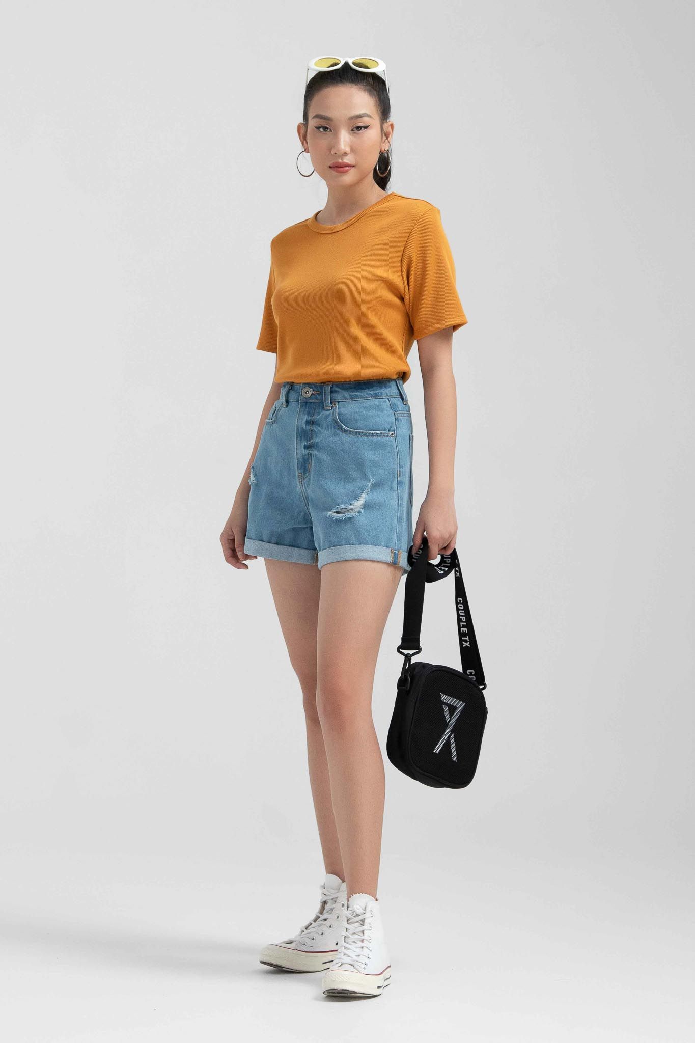 Áo Thun Gân Nữ Slim Fit Tay Lửng WTS 2228 -