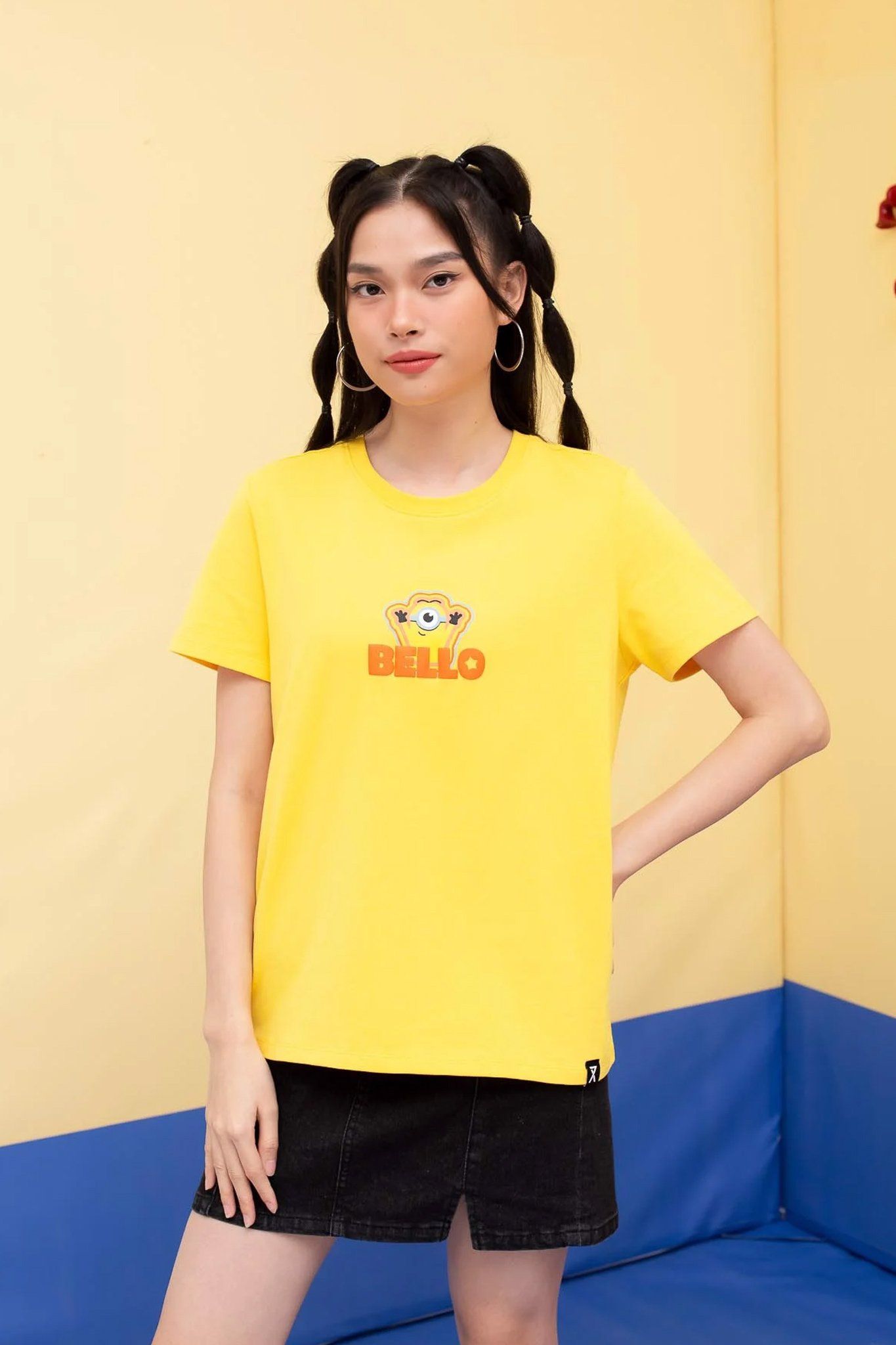 Áo Thun Nữ Regular Fit Minions In Bello WTS 2216 -