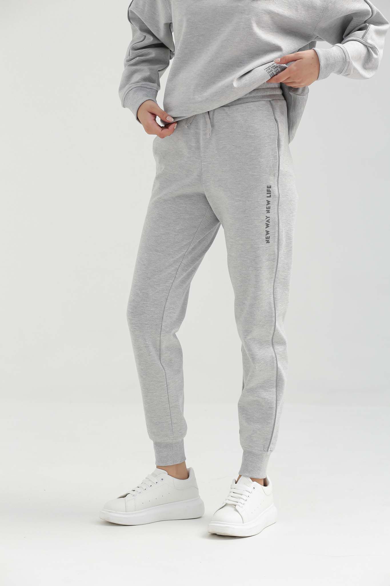 Quần Dài Nữ Jogger Phối Sọc Phản Quang WPA 2004 -