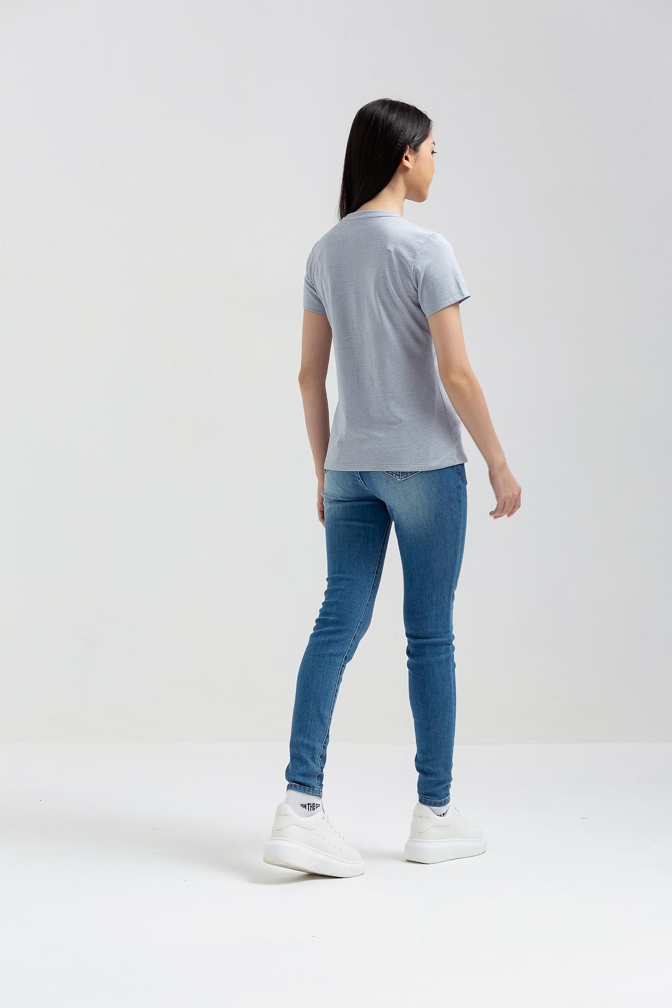 Áo Thun Nữ Cổ Tròn Slim Fit Basic WTS 2231 -