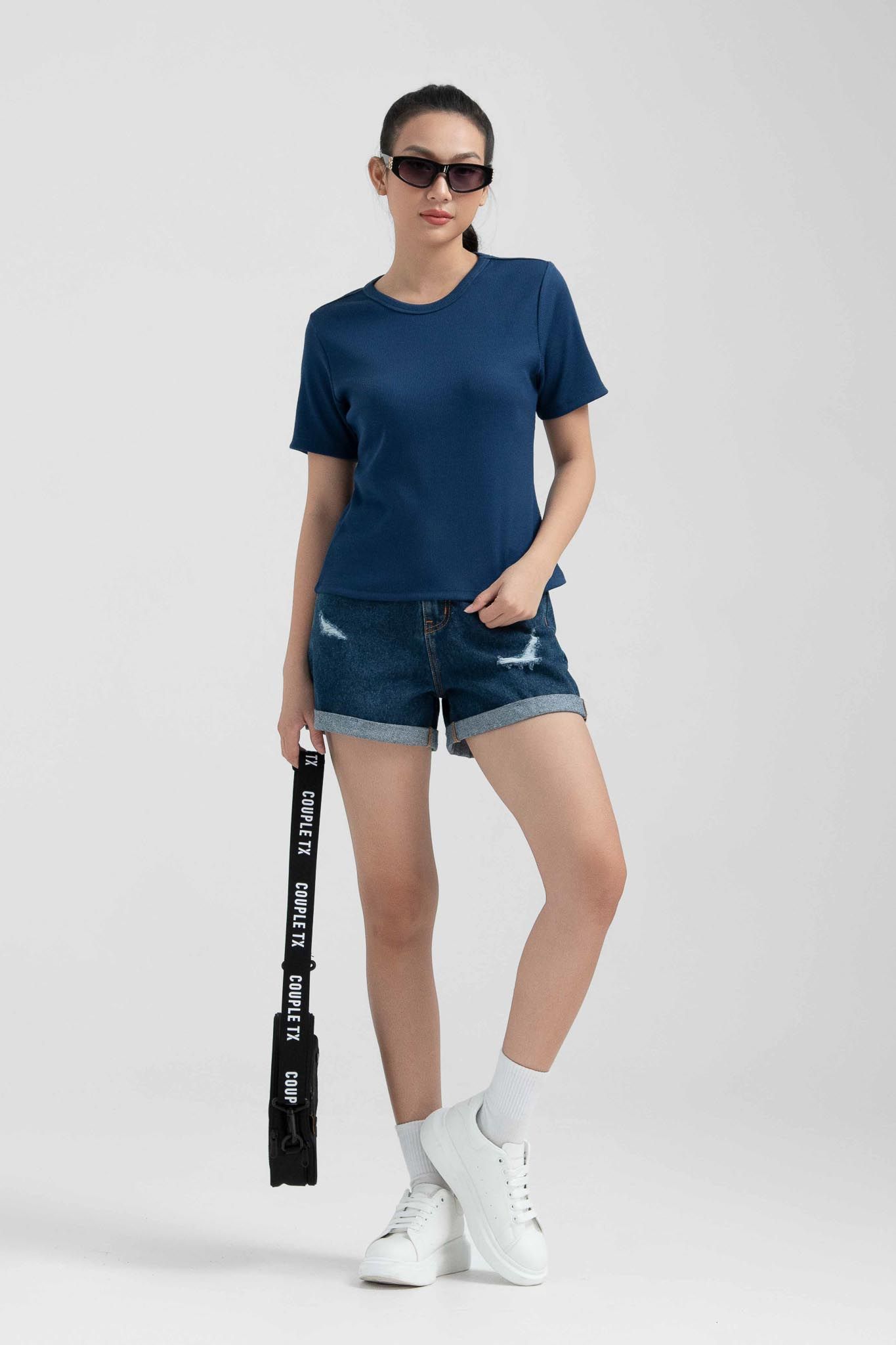 Áo Thun Gân Nữ Slim Fit Tay Lửng WTS 2228 -