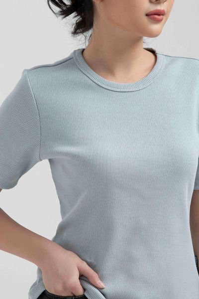 Áo Thun Gân Nữ Slim Fit Tay Lửng WTS 2228