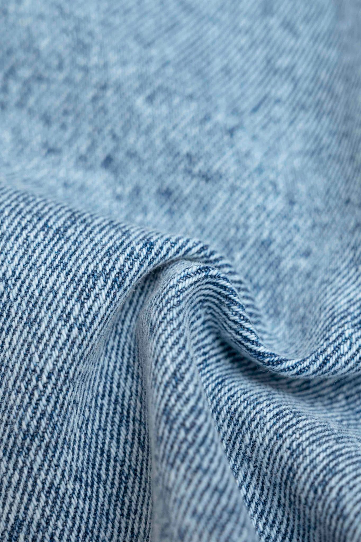 Quần Jeans Nữ Mom Fit Wash Rách WJE 2015 -