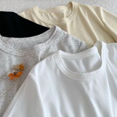 Lily Tee