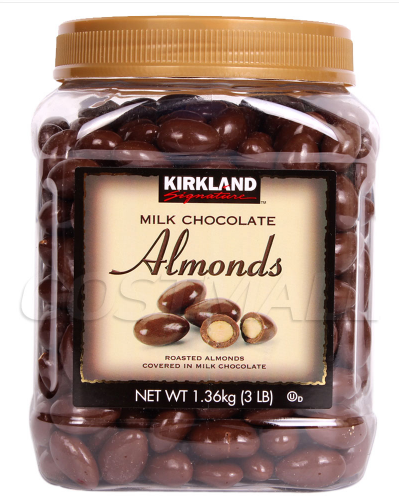 1591. Socola sữa bọc hạnh nhân Kirkland Signature Almond / 1.36 kg / hộp