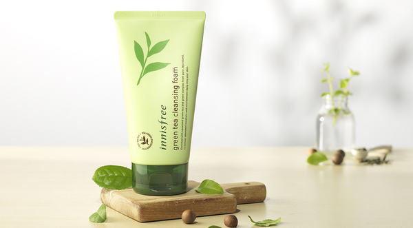 1204. Sữa rửa mặt trà xanh  Innisfree Green Tea Cleansing Foam