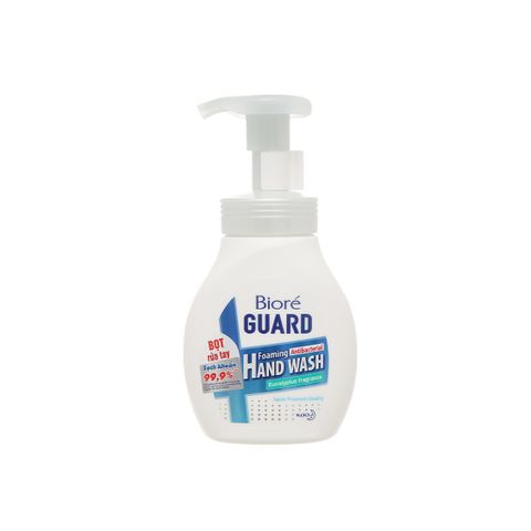 Nước rửa tay kháng khuẩn tạo bọt Biore Guard hương khuynh diệp chai 250ml
