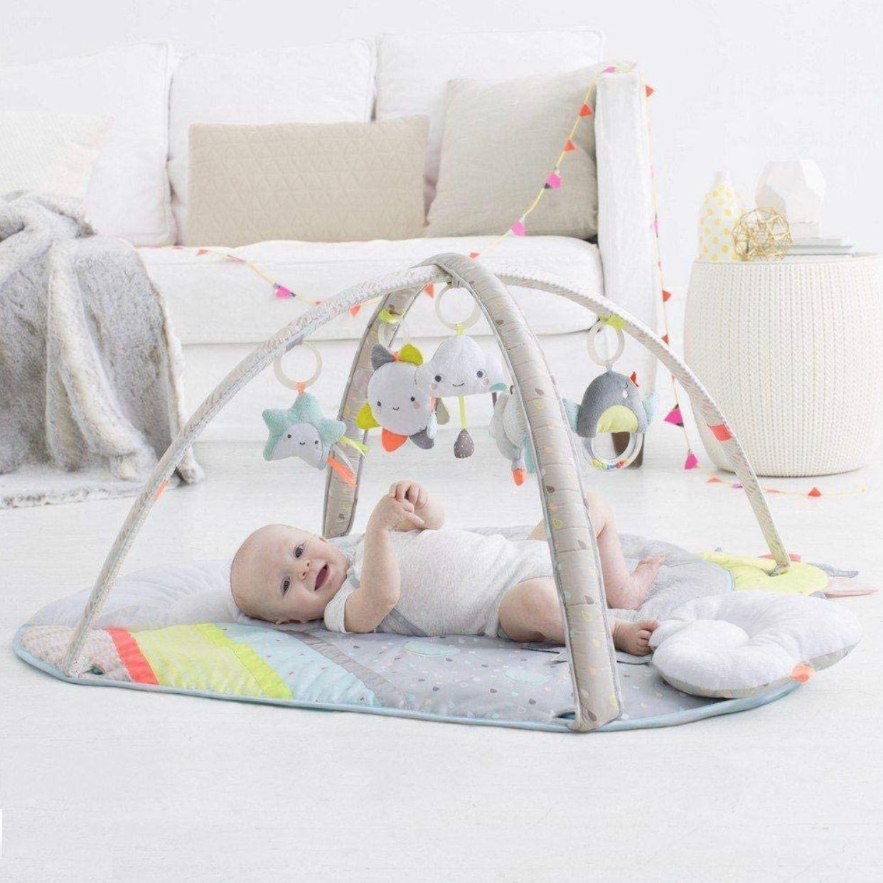 Đồ chơi cho bé Skip Hop Silver Lining Cloud Baby