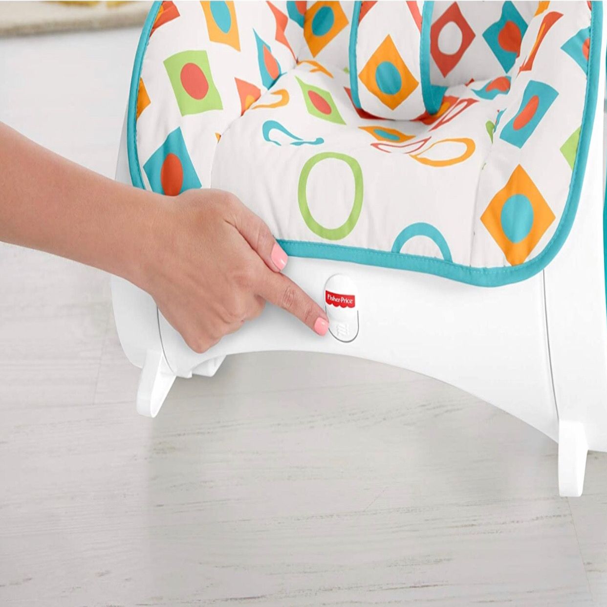 Ghế thông minh cho bé Fisher-Price Infant-to-Toddler Rocker
