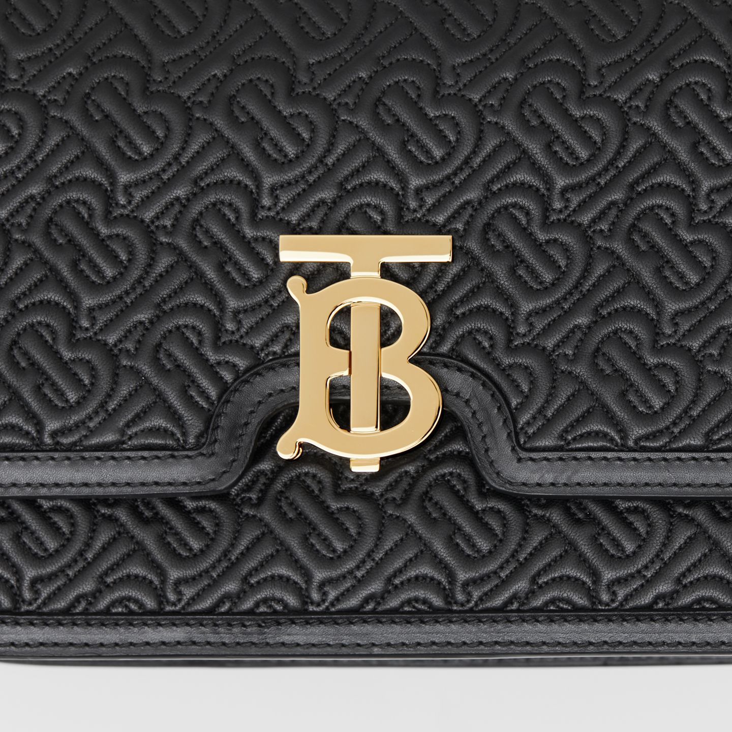 Túi nữ Burberry Medium Quilted Monogram Lambskin TB Bag