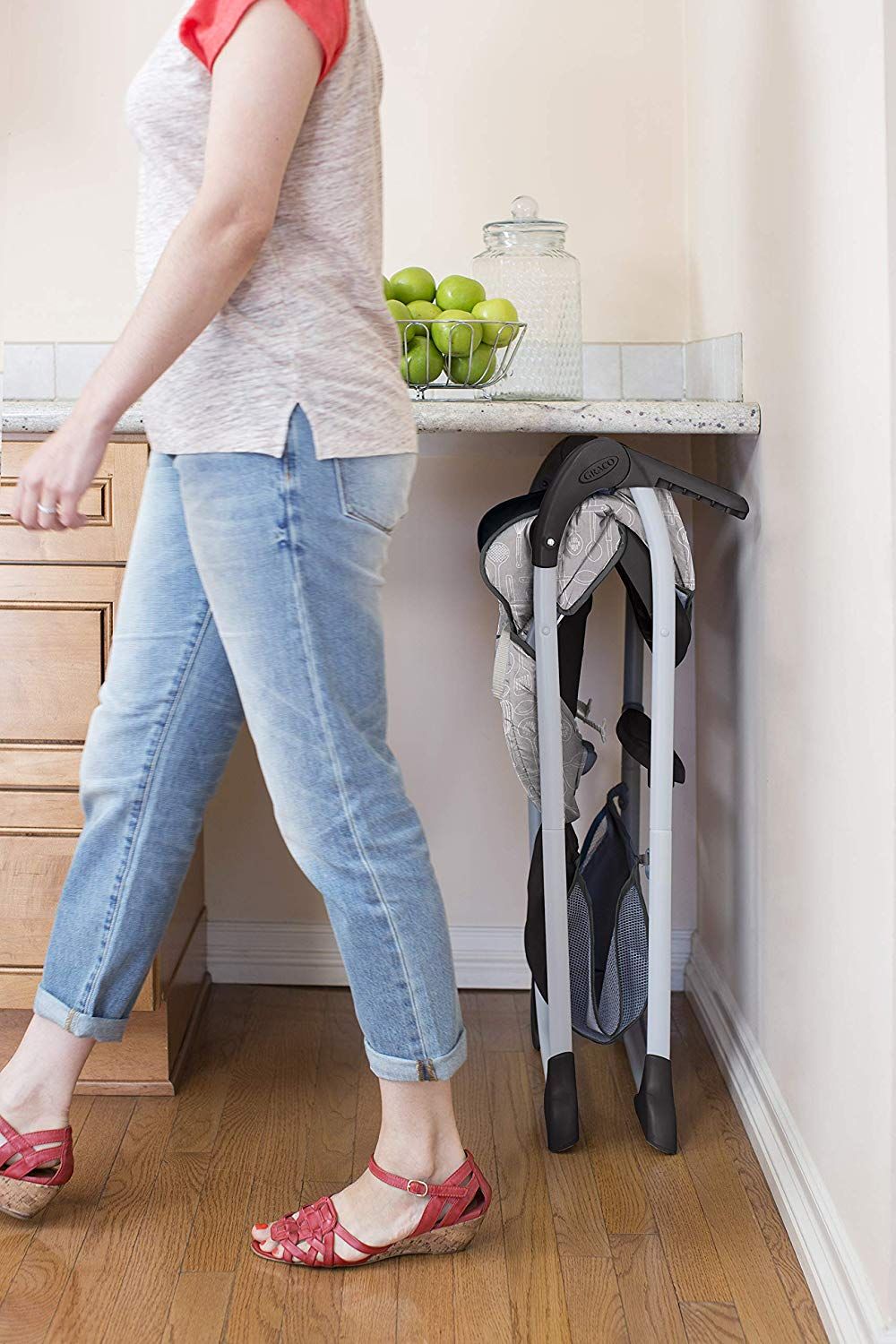 Ghế ăn dặm Graco Slim Snacker High Chair