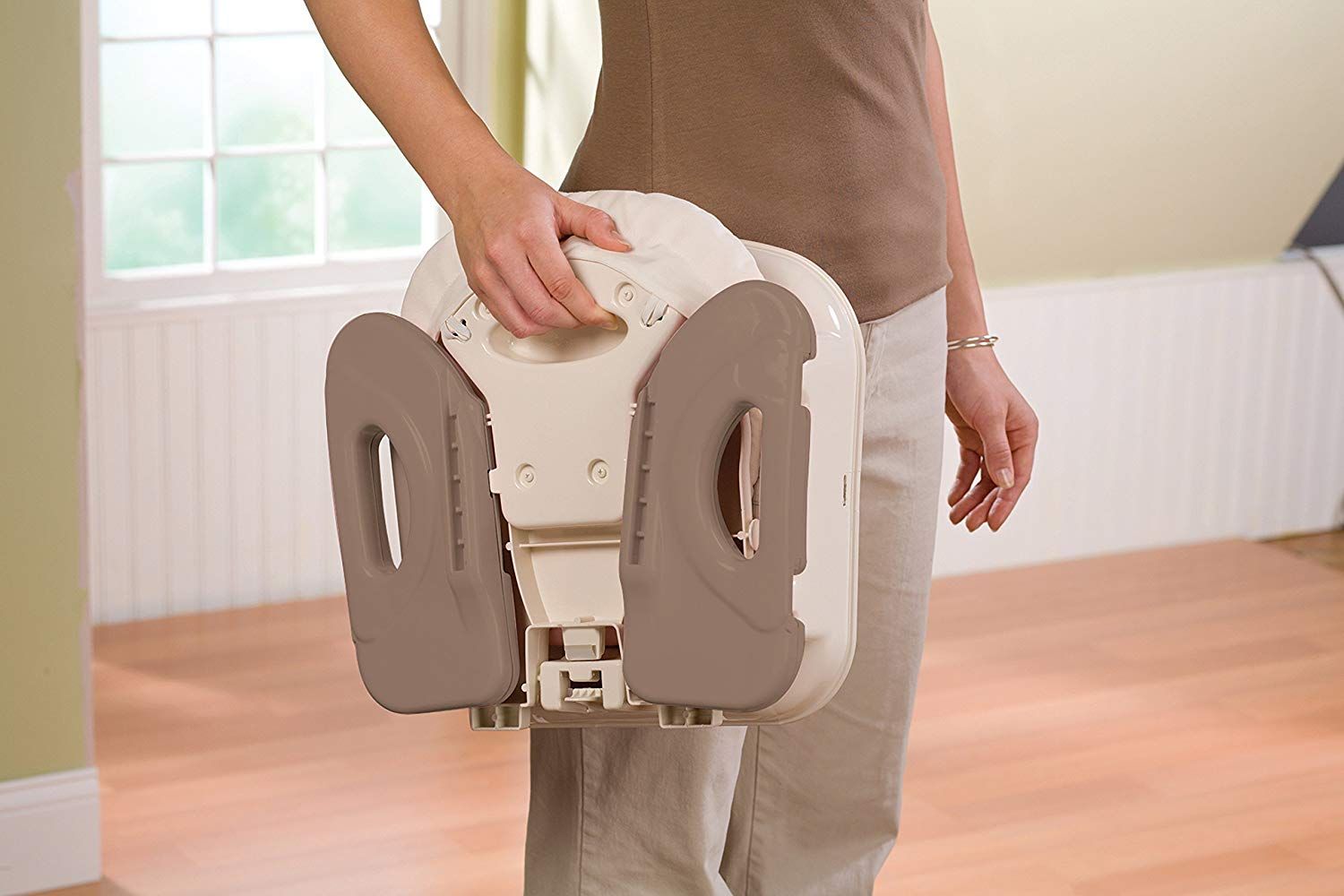 Ghế ăn Summer Infant Deluxe Comfort Folding Booster Seat