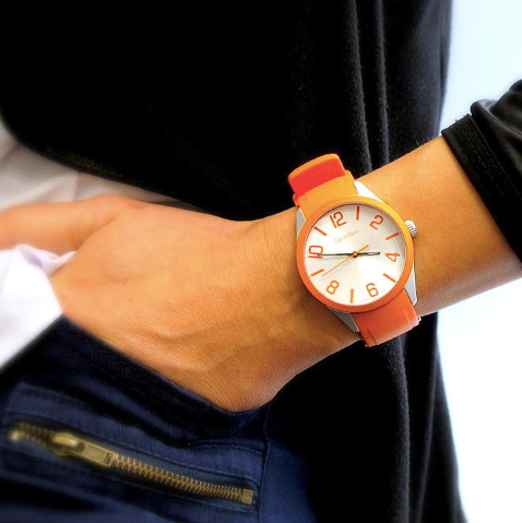 Đồng hồ nam Calvin Klein Color Silver Dial Orange Silicone