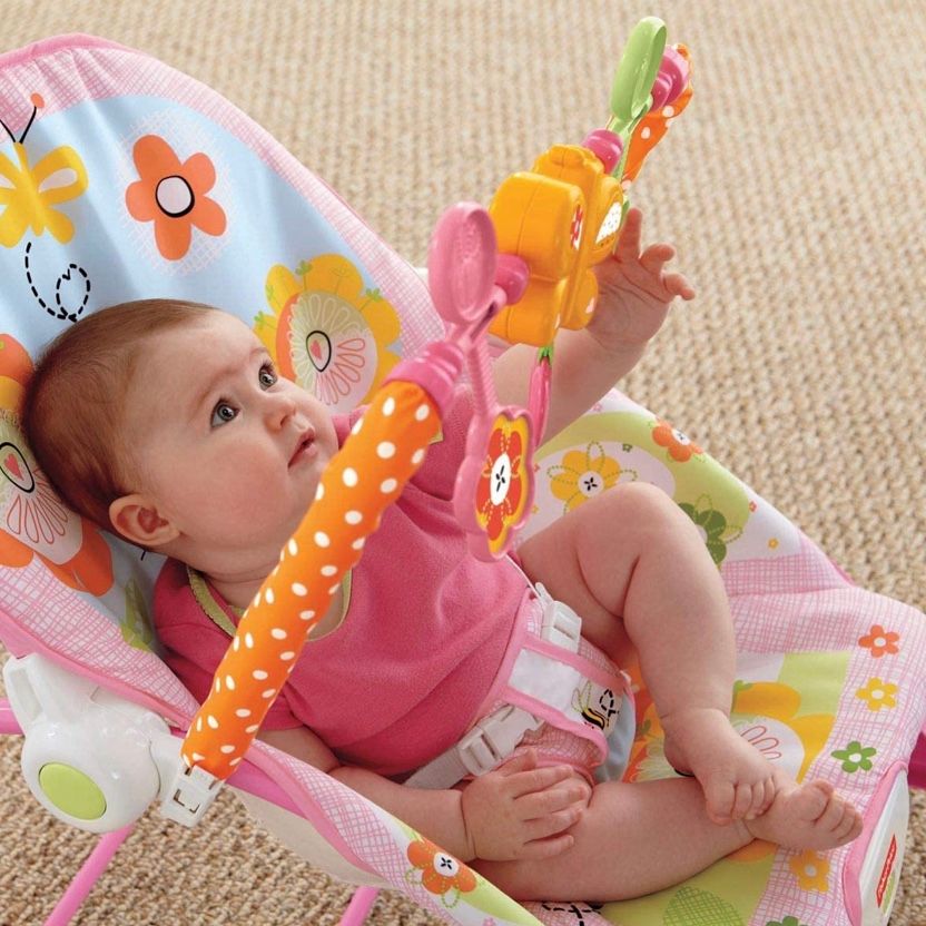 Ghế thông minh cho bé Fisher-Price Infant-to-Toddler Rocker