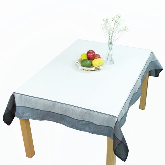 Khăn trải bàn Equilhome (140cmx220cm) khăn runner chất liệu sợi tổng hợp, kẻ trắng đen, chống nhăn, giảm bám bẩn thích hợp dùng cho phòng ăn, phòng khách, các bữa tiệc - EQ01