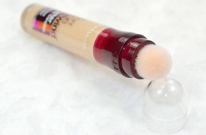 Che khuyết điểm Maybelline Age Rewind Cover Stick