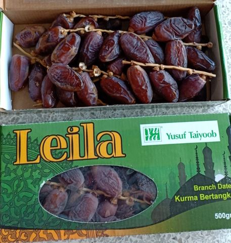  Chà là sấy khô nguyên cành Leila 500g 