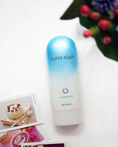  Tẩy tế bào chết Missha Super Aqua D-tox Peeling Gel 