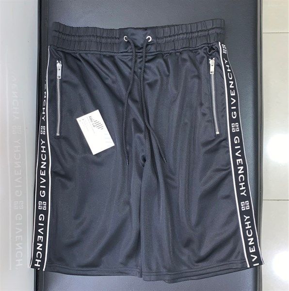 Givenchi short (1:1)