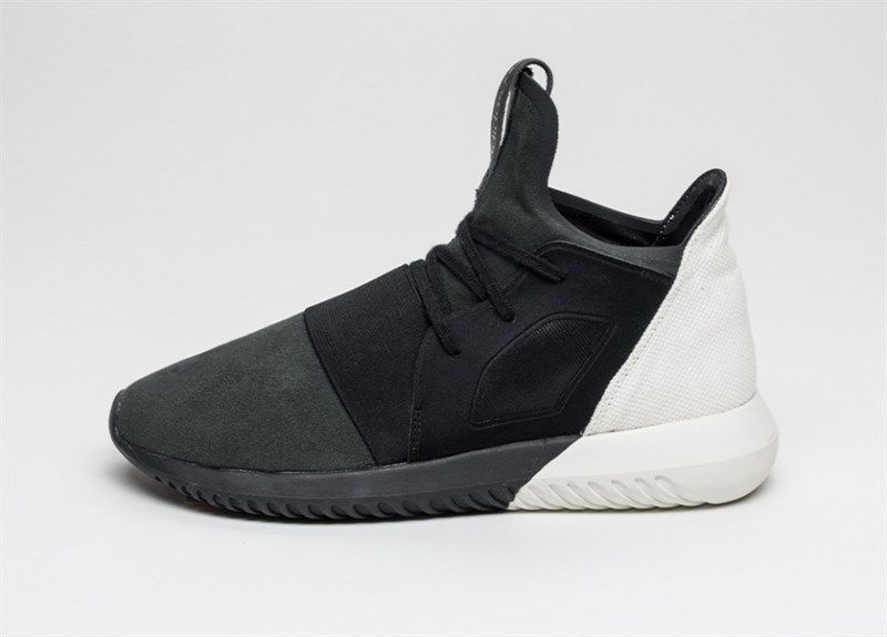 TUBULAR DEFIANT BLACK CORE WHITE (gót trắng)