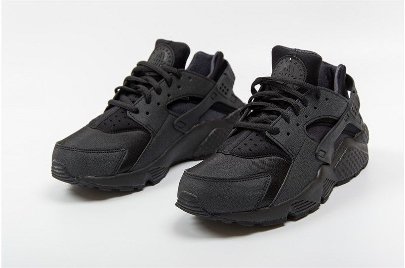 HURACHE RUN TRIPLE BLACK