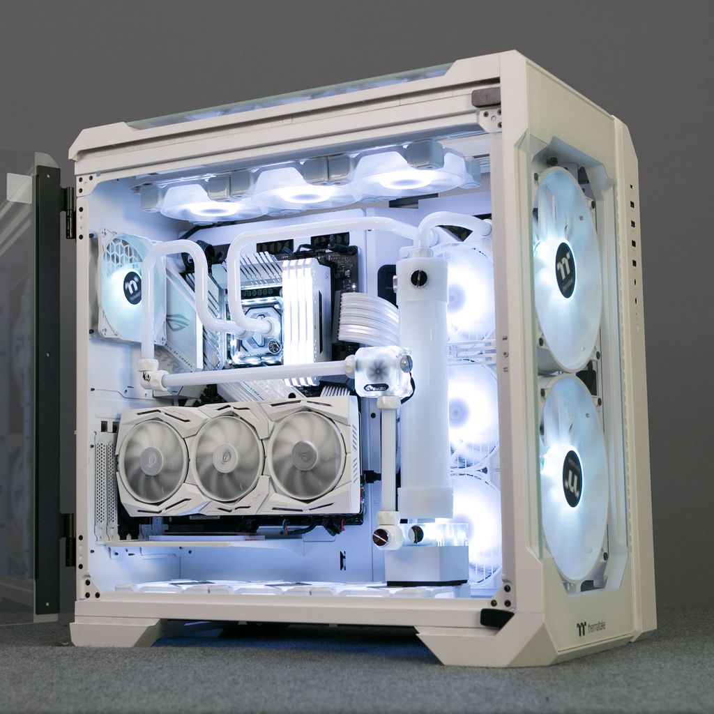 Tản nhiệt nước Custom cho Thermaltake View 51