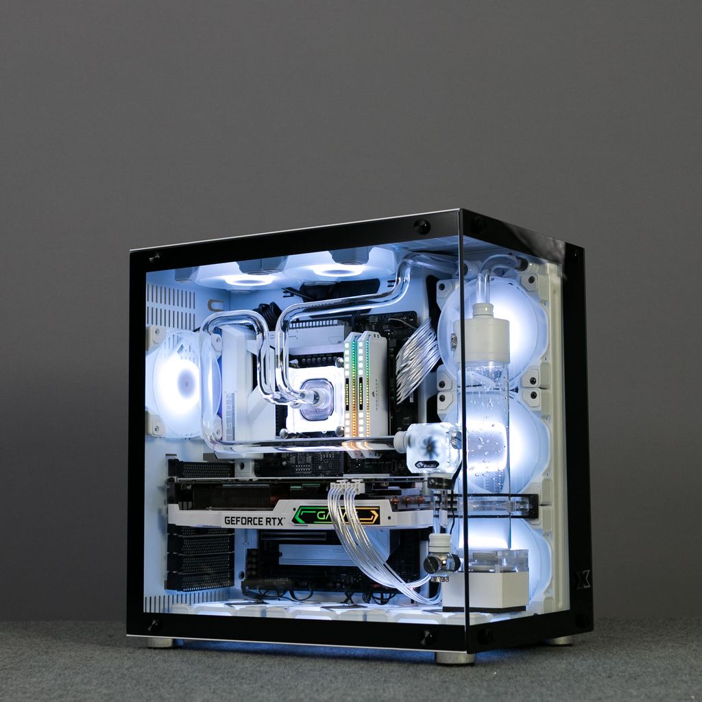 CASE XIGMATEK AQUARIUS PLUS - ARCTIC