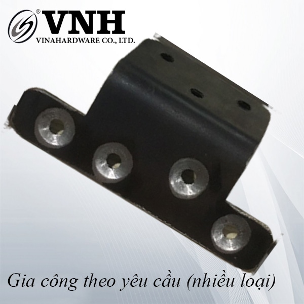 Bas chữ T nhấn chữ V kích thước 2x50x72mm, hàng phôi - VNH25072