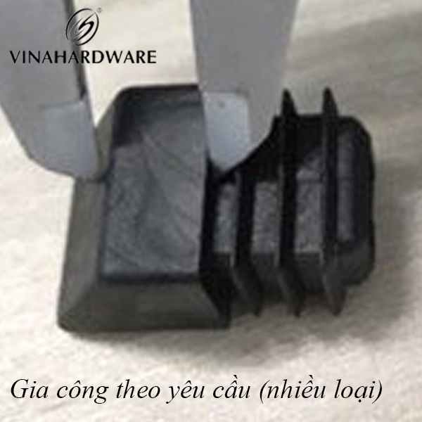 Nút nhựa vuông xéo, kích thước 20x20 - NN2010