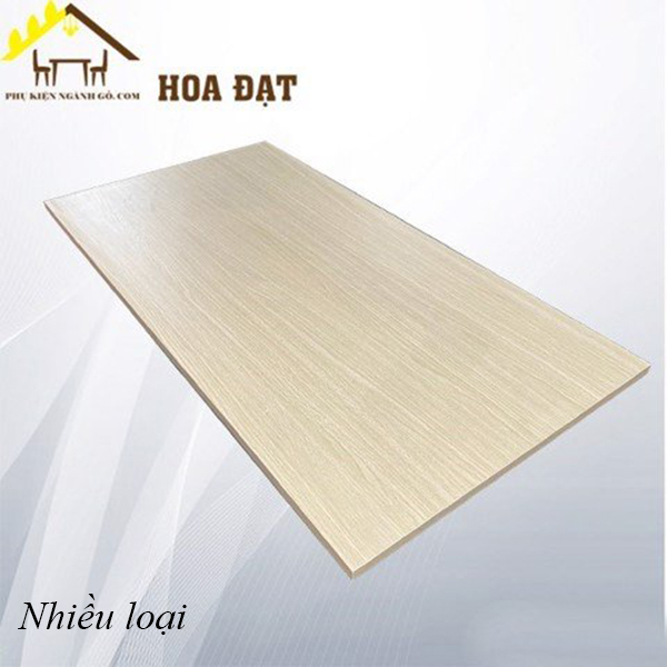 Ván MDF phủ melamin dán cạnh kích thước 600x1200x18mm